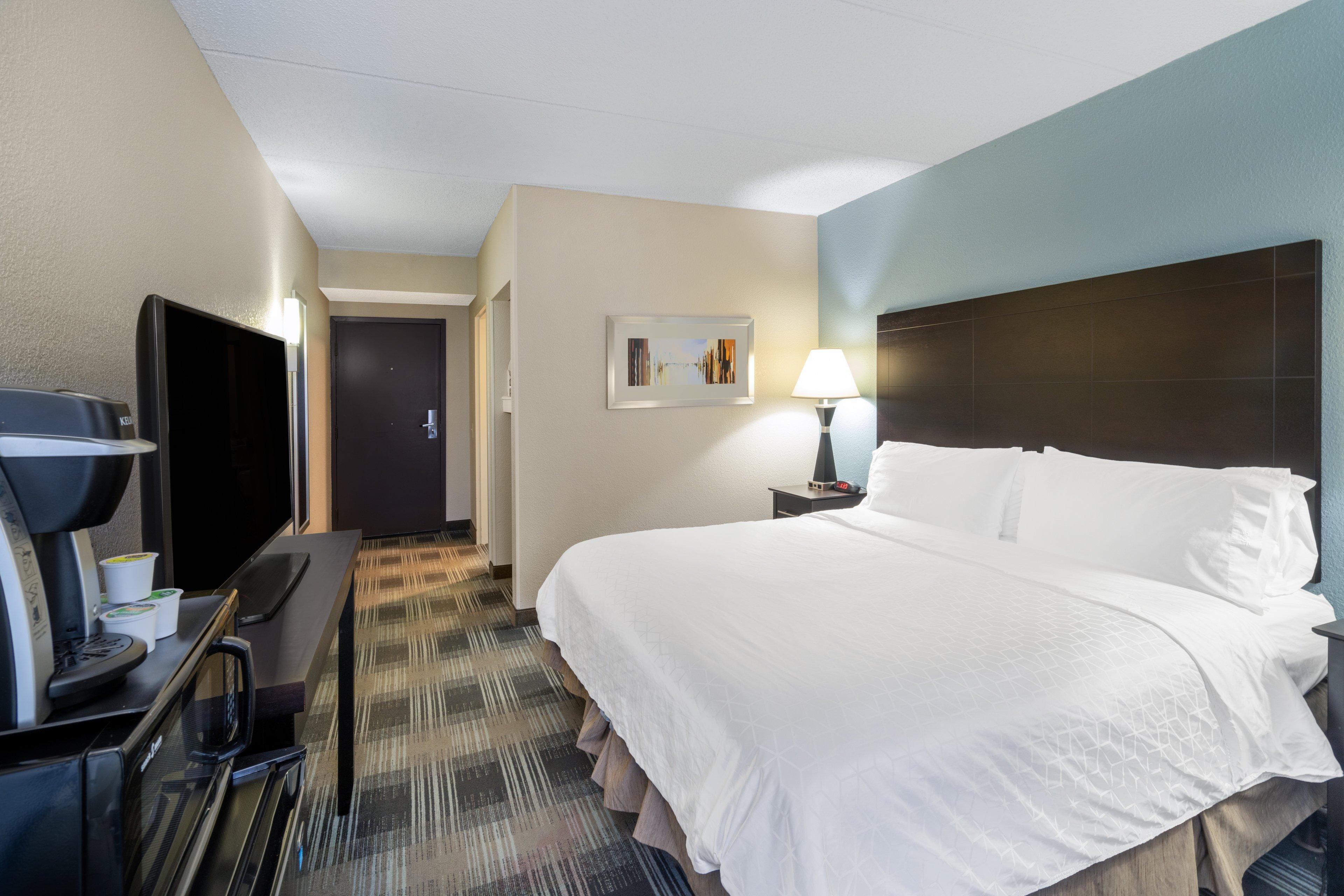 Holiday Inn Express Forsyth By Ihg Bagian luar foto