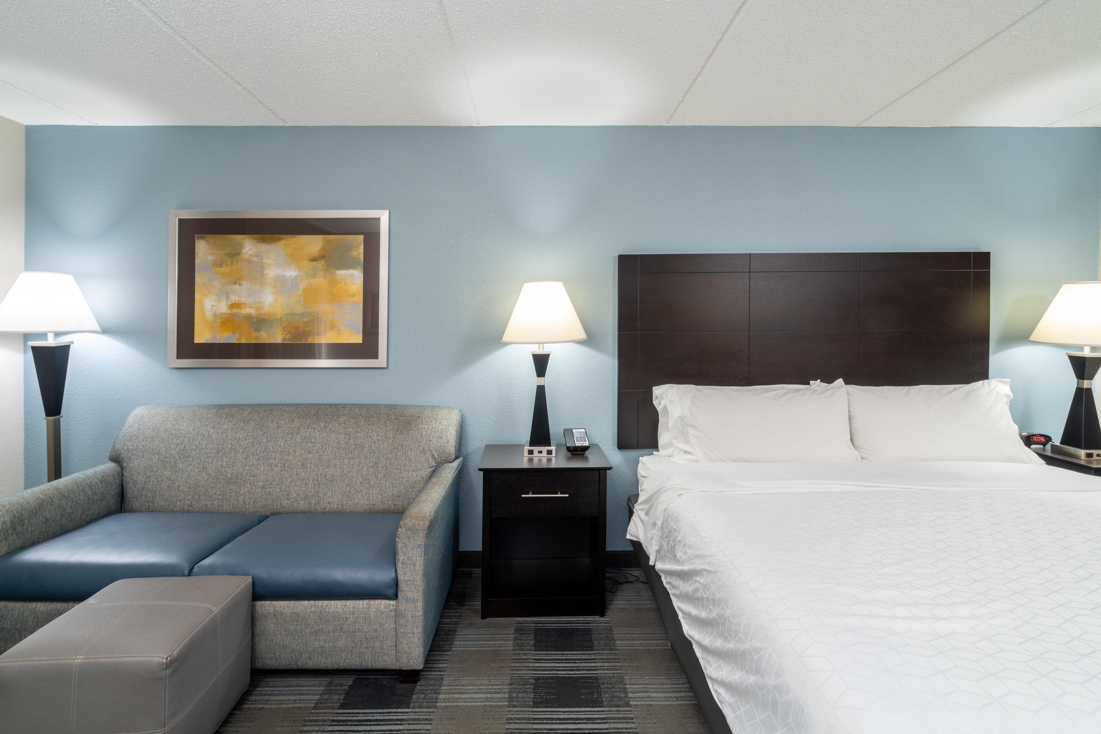 Holiday Inn Express Forsyth By Ihg Bagian luar foto