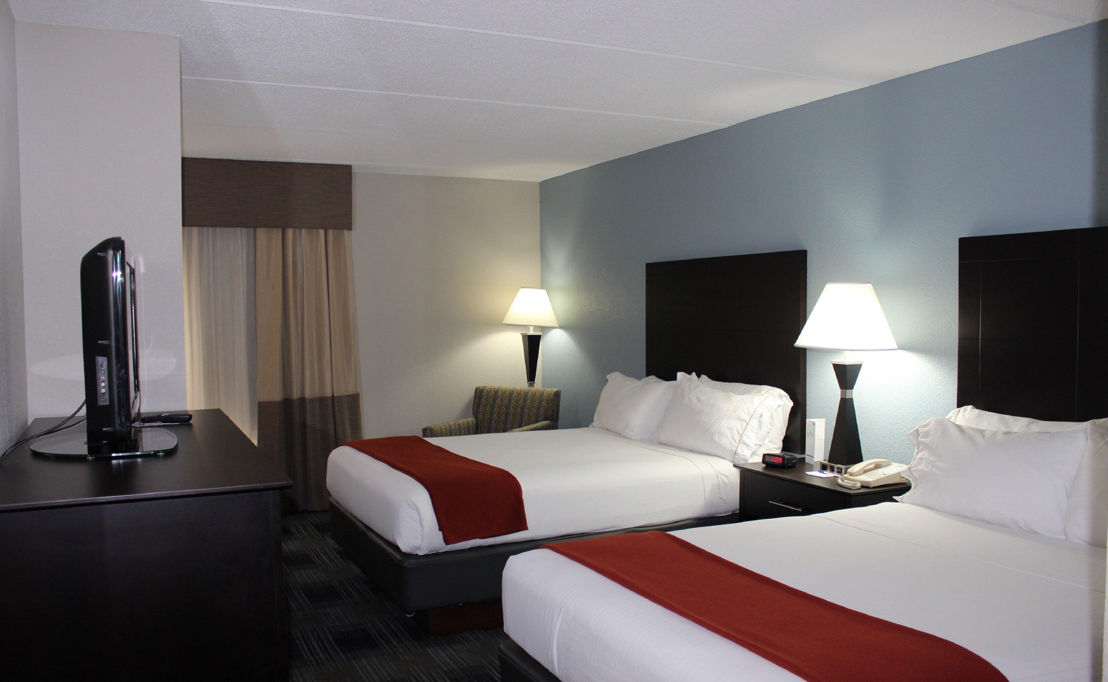 Holiday Inn Express Forsyth By Ihg Bagian luar foto